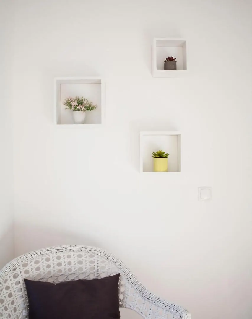 The Marvila - Modern 3 Bedroom Apartment In Trendy New Лиссабон